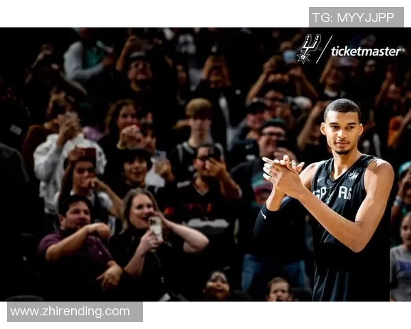 文班亚马新赛季表现抢眼场均数据超越同届新秀引发热议